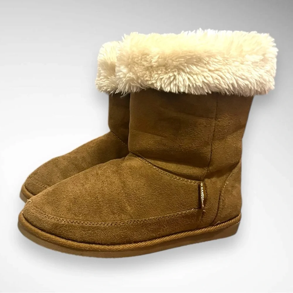 GANDER‎ MOUNTAIN Women's Tan Faux Suede Faux Fur Boots Size 6 | EUC
